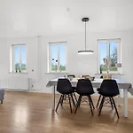Ferienhaus With Hot Tub And Space For 7 People *
